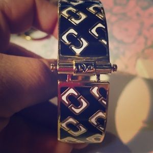 DVF Diane Con Furstenburg Cuff bracelet